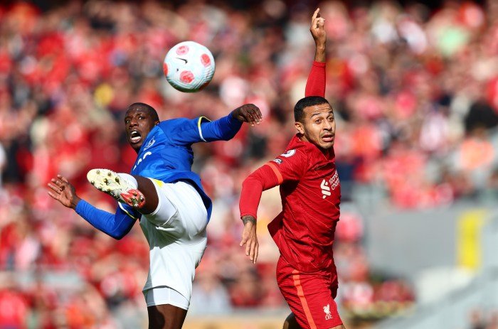 Everton liverpool sigurdsson gylfi anfield puts Everton liverpool sigurdsson gylfi anfield puts