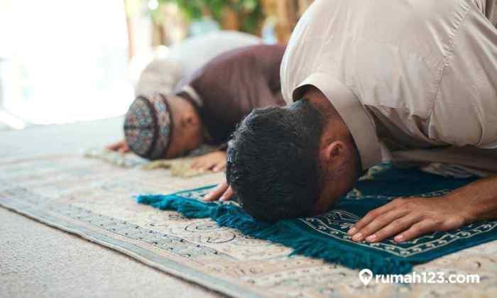 Niat Salat Taubat dan Tata Caranya Jelang Malam Nisfu Syaban