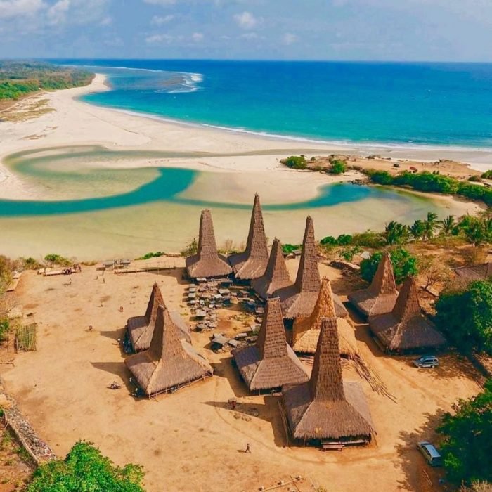 Sumba wisata barat daya budaya booking setengah kunjungi eksotis hari