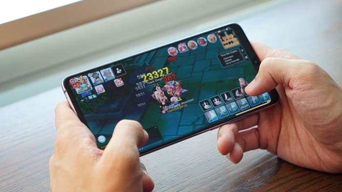 Pengaruh android terhadap industri game mobile