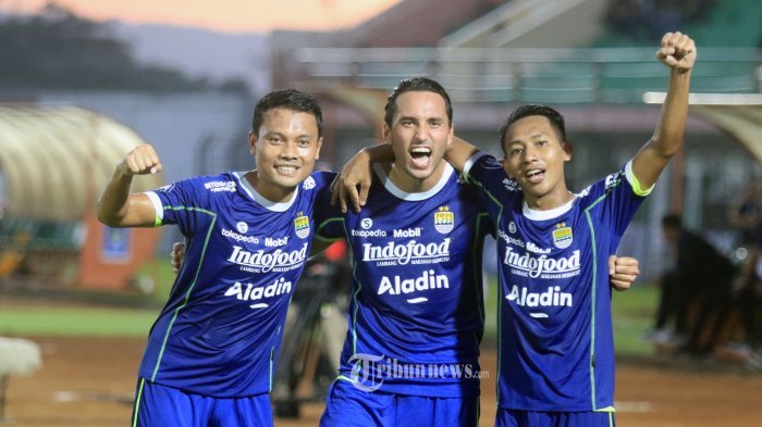 Hasil dan Klasemen Liga 1 - Persija Lengser dari 4 Besar, Persib Makin Dekat dengan Juara