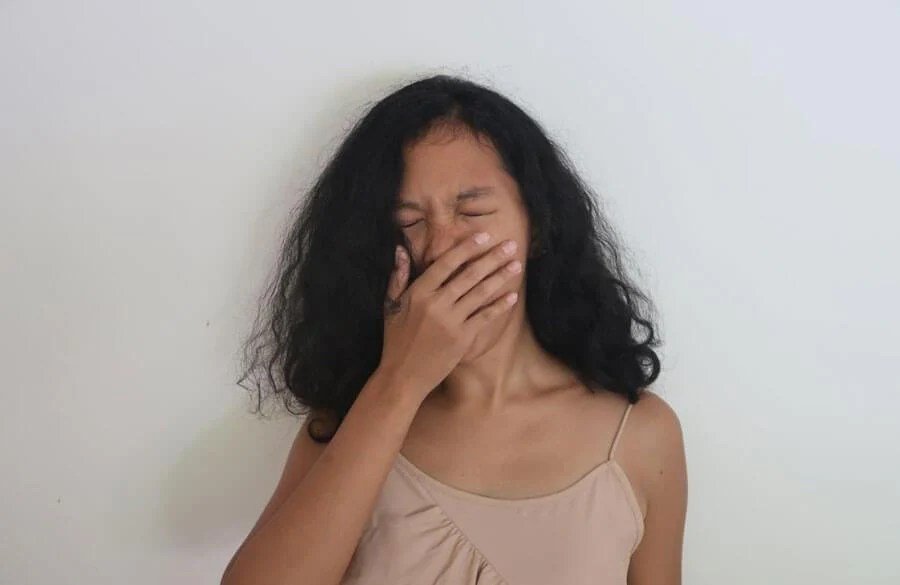 Mengapa menguap menular