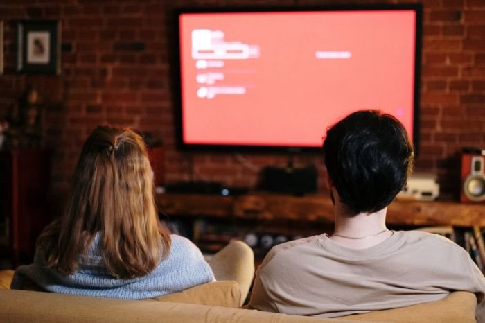 Tv televisi menonton internet sih kesehatan bahaya apa tanpa kebanyakan discounted senza Alasan terpaku menonton video memuaskan