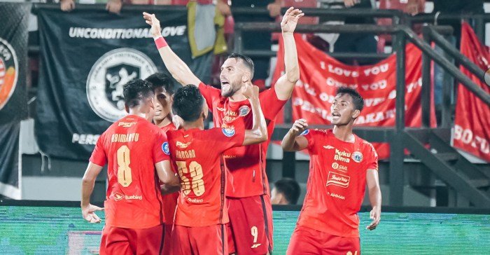 Hasil dan Klasemen Liga 1 - Persija Lengser dari 4 Besar, Persib Makin Dekat dengan Juara