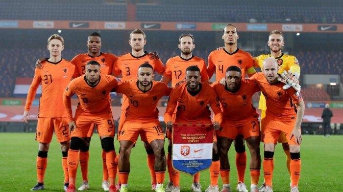 Ditengah Krisis Performa Hingga Keuangan, Pemain Keturunan Belanda Indonesia Ini Bisa Jadi Opsi Dijual AC Milan, Seberapa Besar Peluangnya? - Radar Jember